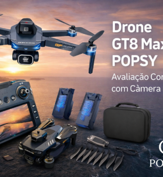 Drone GT8 Max 4K Popsy em destaque voando ao pôr do sol, com câmera FPV 5G e design dobrável, acompanhado de controle com tela integrada, duas baterias, hélices extras e bolsa de transporte sobre paisagem marítima.