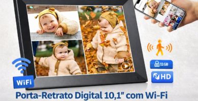 Porta-retrato digital inteligente de 10,1 polegadas com Wi-Fi e sensor de movimento exibindo fotos de um bebê na tela, com smartphone ao lado enviando imagens pelo aplicativo.